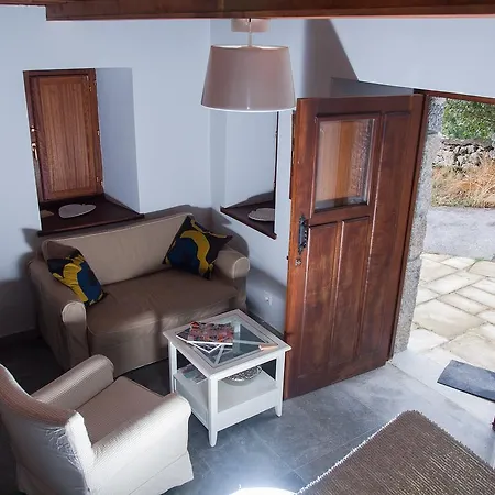 Casa Rural La Cabana Del Valleyu Sotres Exterior photo